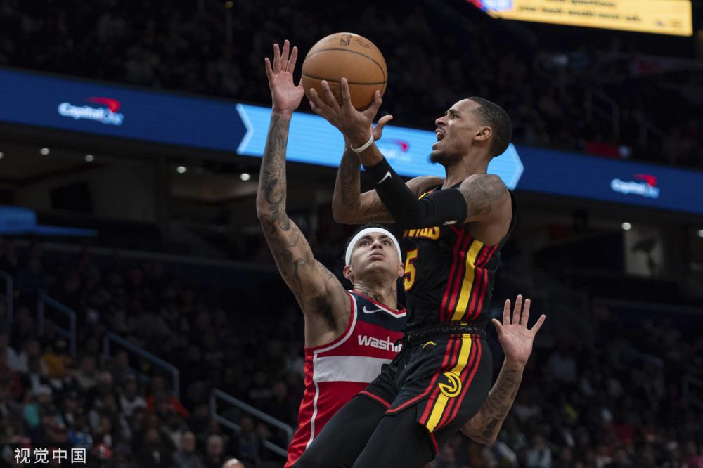 通过坚持与 通过坚持与