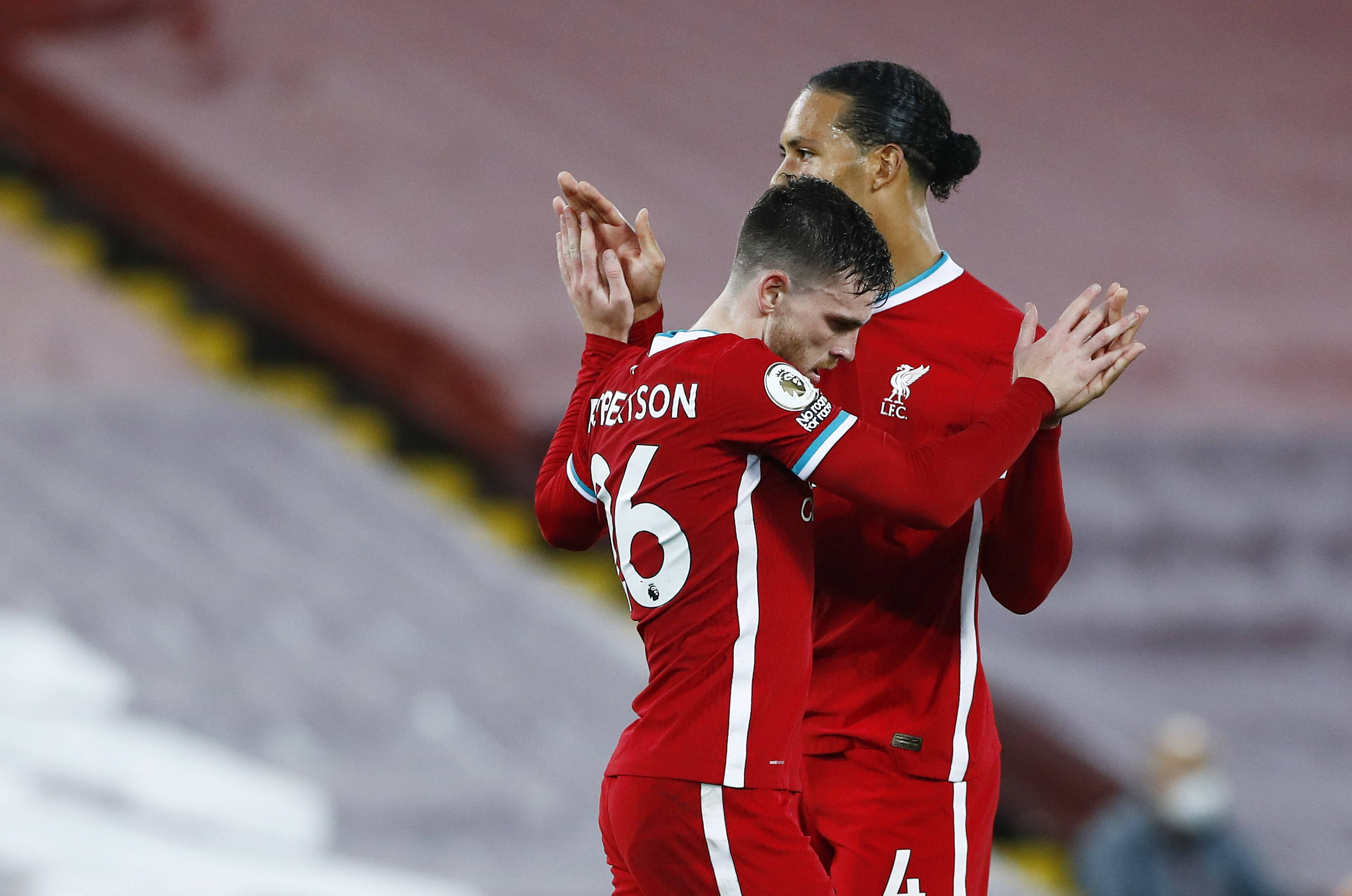 利用球员的 利用球员的